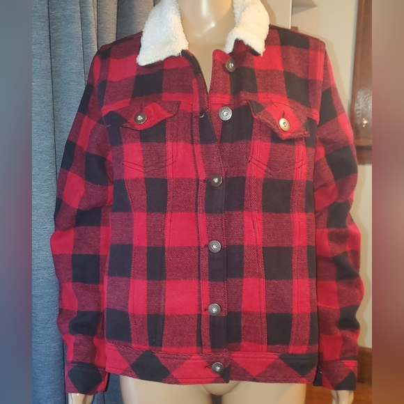 NWT - Torrid brand - Size Large, Red Buffalo Plaid jacket. - Picture 1 of 9